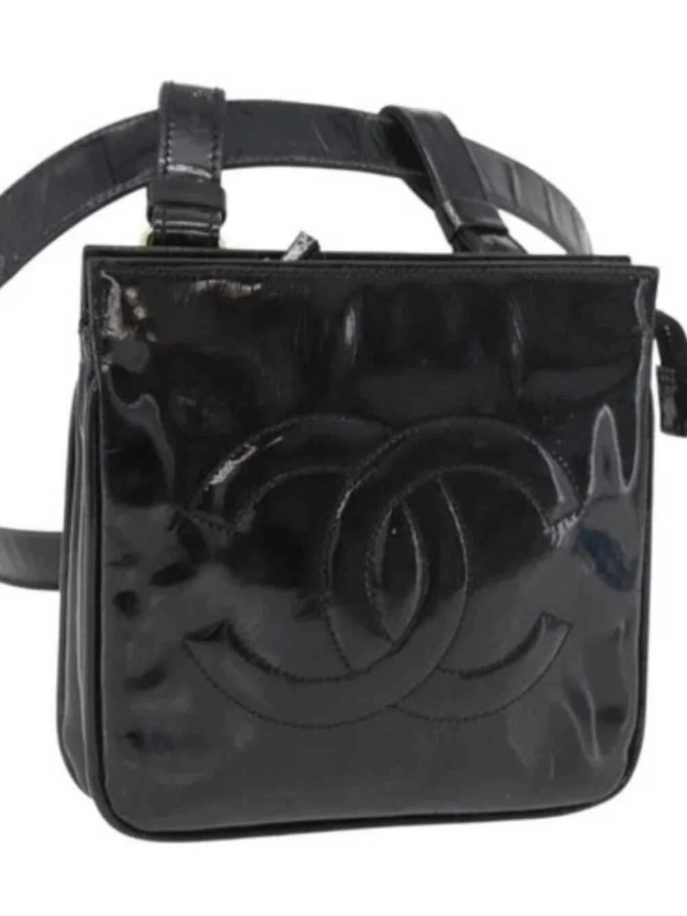 CHANEL Matelasse Waist bag Patent leather Black Gold CC Auth BA13072
